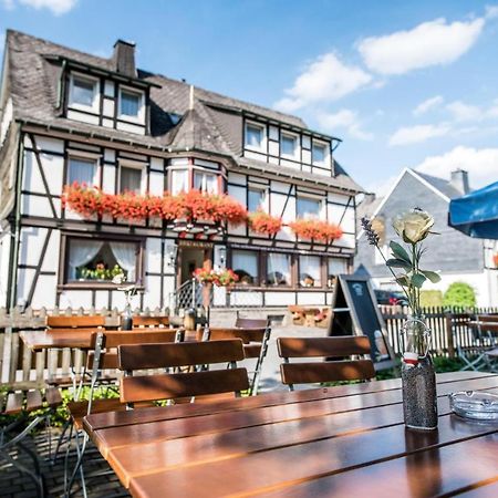 Hotel Hanses-Braeutigam Schmallenberg Esterno foto
