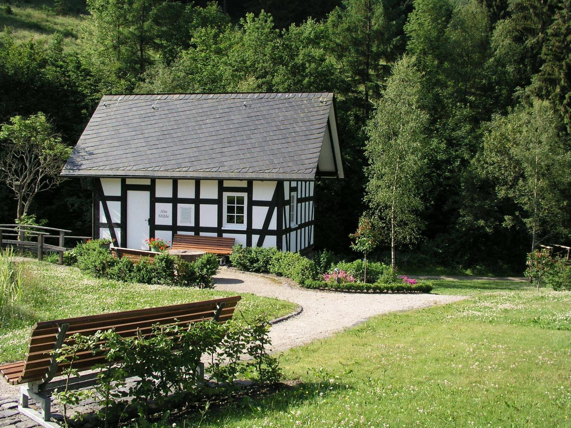 Hotel Hanses-Braeutigam Schmallenberg Esterno foto