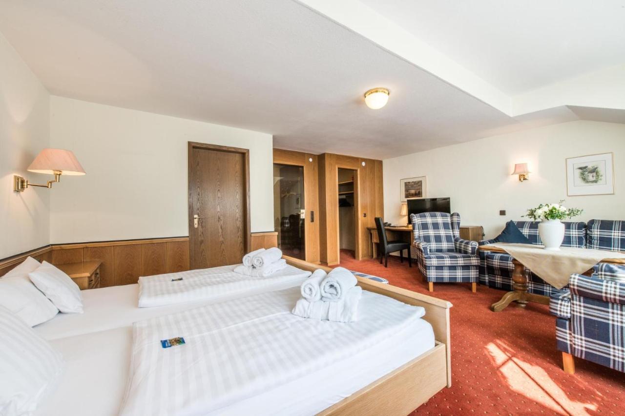 Hotel Hanses-Braeutigam Schmallenberg Esterno foto