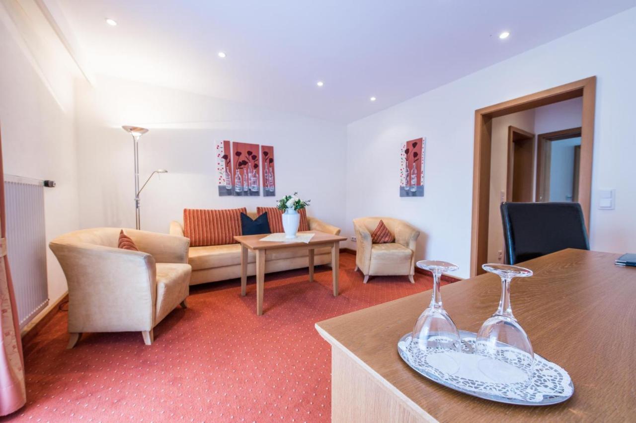 Hotel Hanses-Braeutigam Schmallenberg Esterno foto